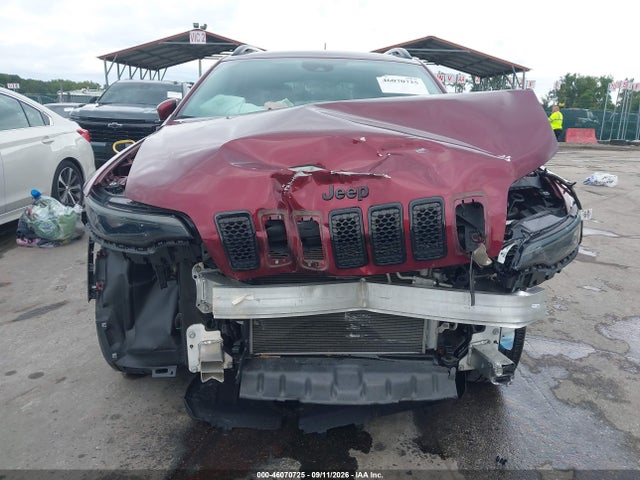 46070725 :رقم المزاد ، 1C4PJMLB4MD223270 vin ، 2021 Jeep Cherokee Altitude 4x4 مزاد بيع