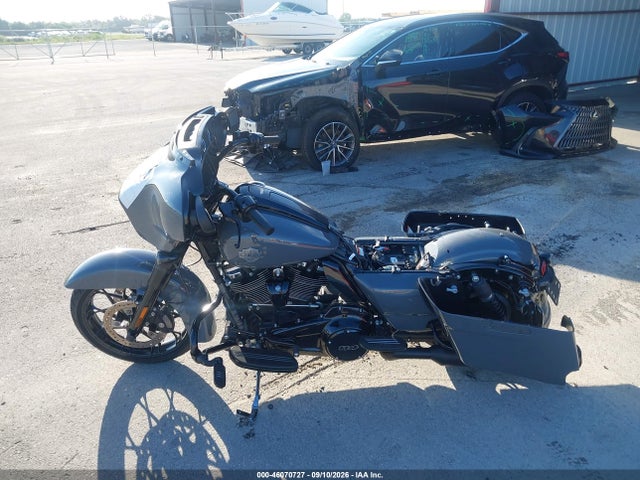 Harley-Davidson FLHXS 2022 1HD1KRP16NB623134 Image 13