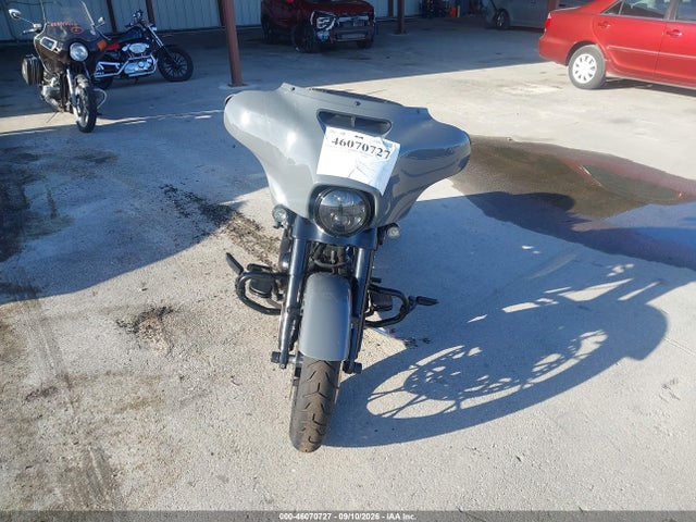 Harley-Davidson FLHXS 2022 1HD1KRP16NB623134 Image 5