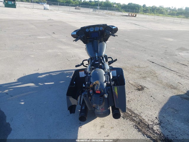 Harley-Davidson FLHXS 2022 1HD1KRP16NB623134 Image 6