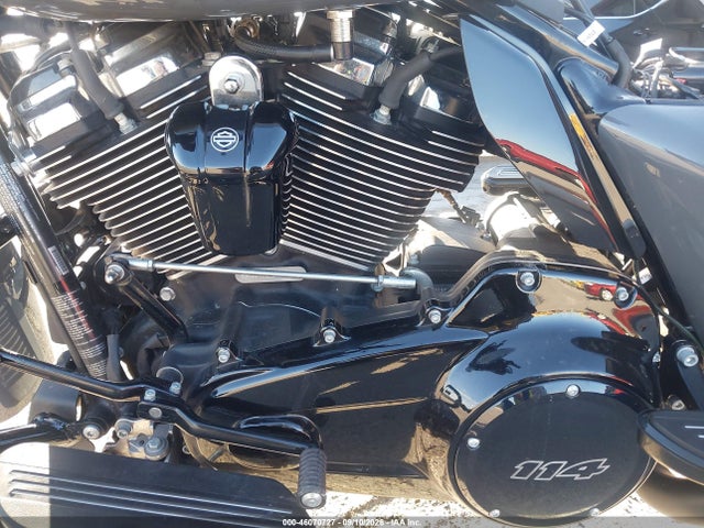 Harley-Davidson FLHXS 2022 1HD1KRP16NB623134 Image 9