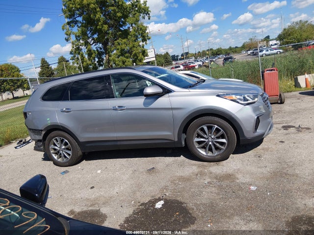 46070731 :رقم المزاد ، KM8SMDHF3HU231178 vin ، 2017 Hyundai Santa Fe Se مزاد بيع