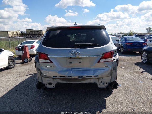 46070731 :رقم المزاد ، KM8SMDHF3HU231178 vin ، 2017 Hyundai Santa Fe Se مزاد بيع