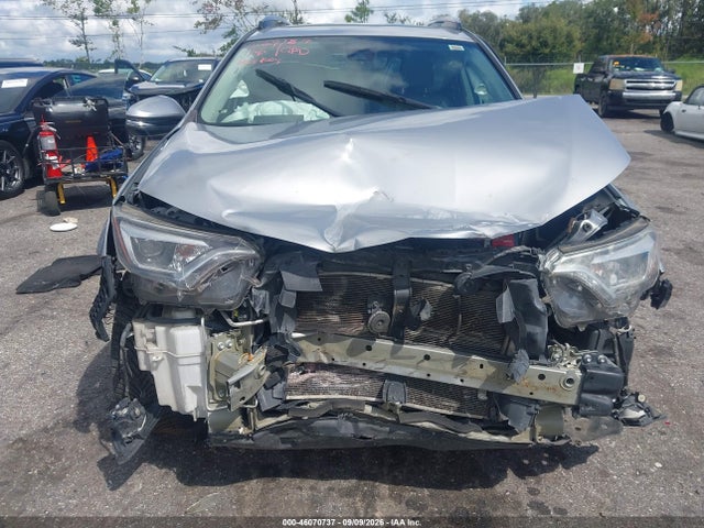 46070737 :رقم المزاد ، 2T3YFREVXHW375329 vin ، 2017 Toyota Rav4 Limited مزاد بيع