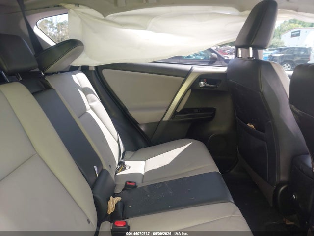 46070737 :رقم المزاد ، 2T3YFREVXHW375329 vin ، 2017 Toyota Rav4 Limited مزاد بيع