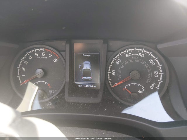 46070753 :رقم المزاد ، 5TFCZ5AN1MX281927 vin ، 2021 Toyota Tacoma Sr V6 مزاد بيع