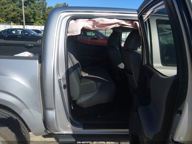 46070753 :رقم المزاد ، 5TFCZ5AN1MX281927 vin ، 2021 Toyota Tacoma Sr V6 مزاد بيع