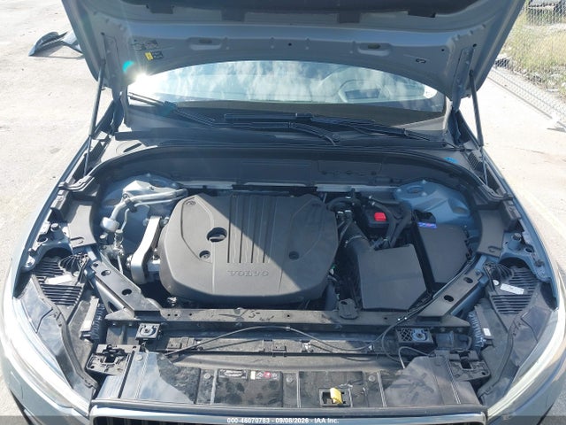 46070783 :رقم المزاد ، YV4L12RK9N1986881 vin ، 2022 Volvo Xc60 B5 Momentum مزاد بيع