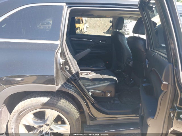 Продажа на аукционе авто 2014 Toyota Highlander Limited V6, vin: 5TDDKRFH8ES031997, номер лота: 46070791