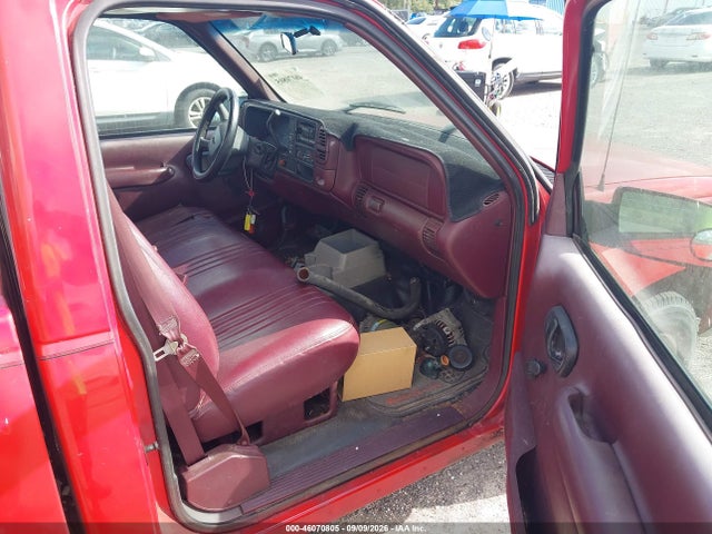 Aukcja sprzedaży 1998 Chevrolet C1500 Fleetside W/t, vin: 1GCEC14WXWZ230912, numer aukcji: 46070805