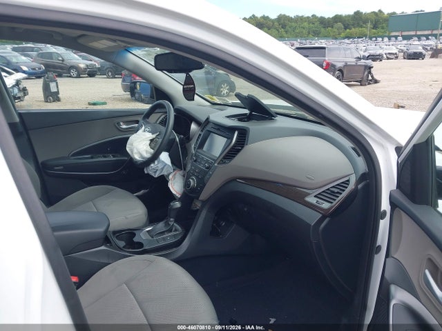 Продаж на аукціоні авто 2018 Hyundai Santa Fe Sport 2.4l, vin: 5NMZUDLB3JH078371, номер лоту: 46070810