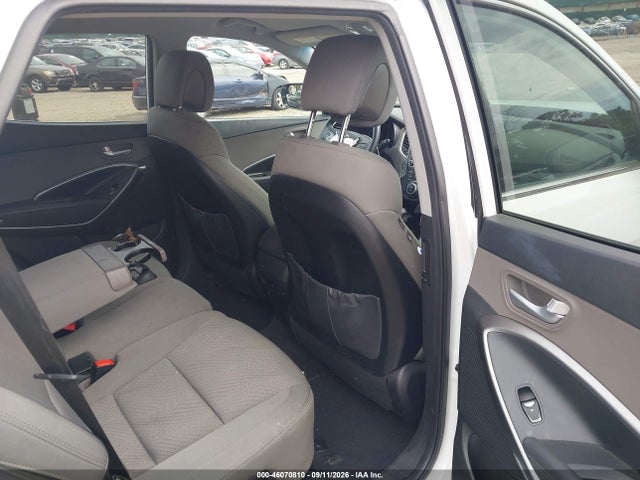 Продаж на аукціоні авто 2018 Hyundai Santa Fe Sport 2.4l, vin: 5NMZUDLB3JH078371, номер лоту: 46070810