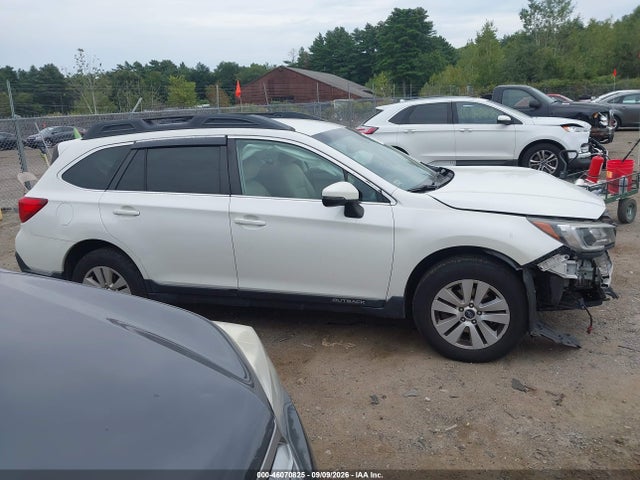 46070825 :رقم المزاد ، 4S4BSAFC5K3354121 vin ، 2019 Subaru Outback 2.5i Premium مزاد بيع