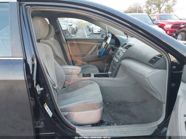 46070831 :رقم المزاد ، 4T1BE46K59U898011 vin ، 2009 Toyota Camry Le مزاد بيع
