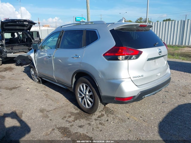 Продаж на аукціоні авто 2017 Nissan Rogue Sv, vin: KNMAT2MV3HP545707, номер лоту: 46070874