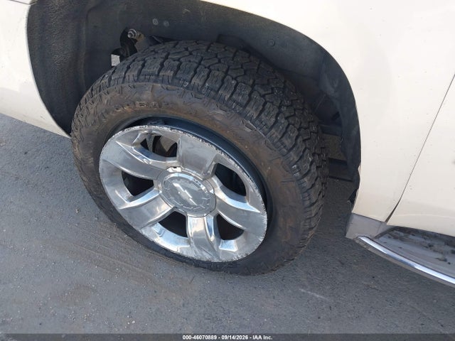 Aukcja sprzedaży 2015 Chevrolet Suburban 1500 Ltz, vin: 1GNSCKKCXFR156772, numer aukcji: 46070889