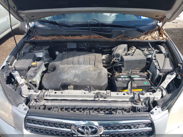 2007 Toyota Rav4 Limited მანქანა იყიდება აუქციონზე, vin: JTMZK31V176005292, აუქციონის ნომერი: 46070902