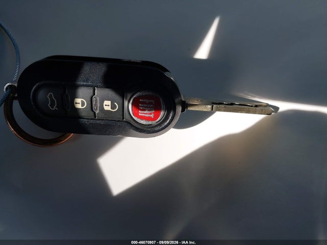 2015 Fiat 500l Lounge მანქანა იყიდება აუქციონზე, vin: ZFBCFACH3FZ035402, აუქციონის ნომერი: 46070907
