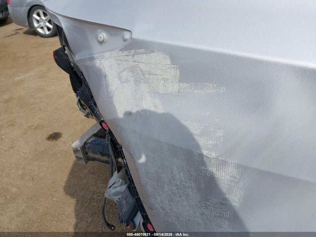 JTDL9RFU0K3011289 Toyota PRIUS XLE