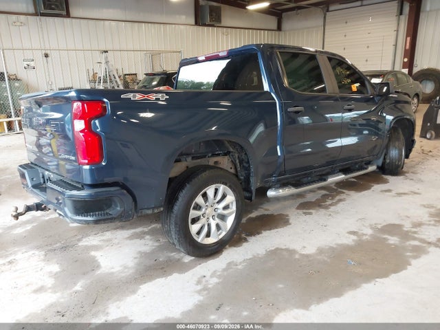 Продажа на аукционе авто 2021 Chevrolet Silverado 1500 Custom, vin: 1GCUYBEF8MZ381164, номер лота: 46070923