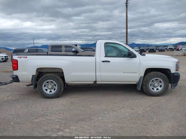 1GCNKNEC3JZ261880 Chevrolet Silverado 1500 Wt