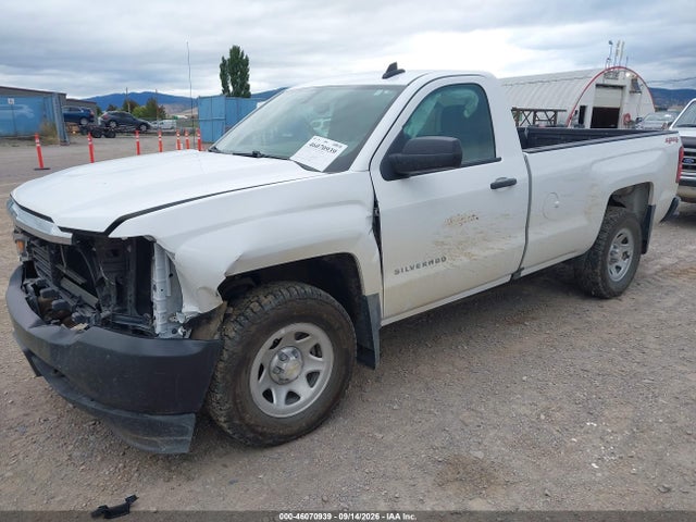 1GCNKNEC3JZ261880 Chevrolet Silverado 1500 Wt