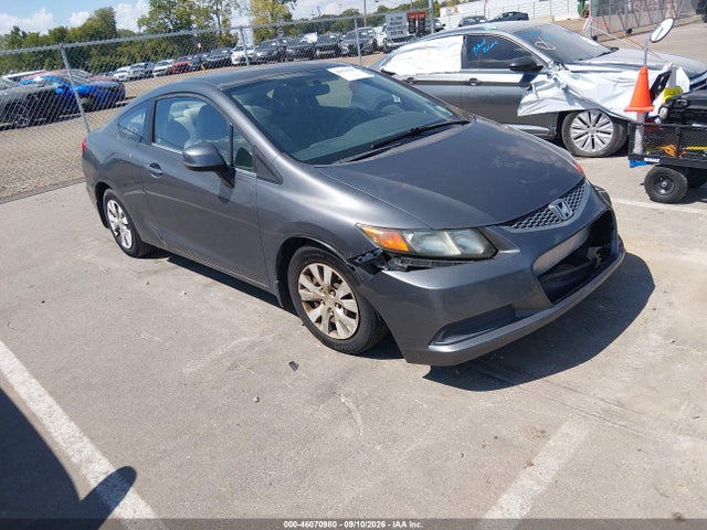 Продажа на аукционе авто 2012 Honda Civic Lx, vin: 2HGFG3B56CH563099, номер лота: 46070980