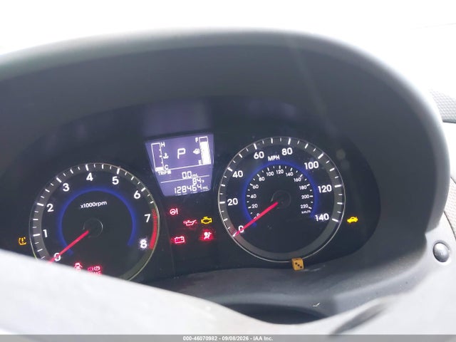 Продаж на аукціоні авто 2015 Hyundai Accent Gs, vin: KMHCT5AE9FU227468, номер лоту: 46070982