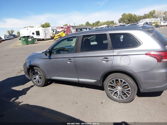 2017 Mitsubishi Outlander Es მანქანა იყიდება აუქციონზე, vin: JA4AZ2A33HZ017634, აუქციონის ნომერი: 46071000