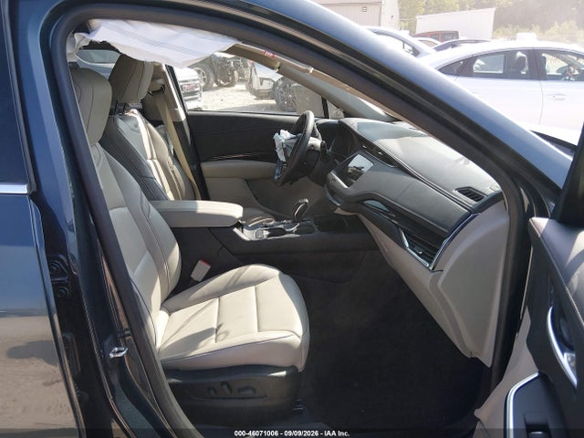 Auction sale of the 2019 Cadillac Xt4 Premium Luxury, vin: 1GYFZCR40KF101377, lot number: 46071006