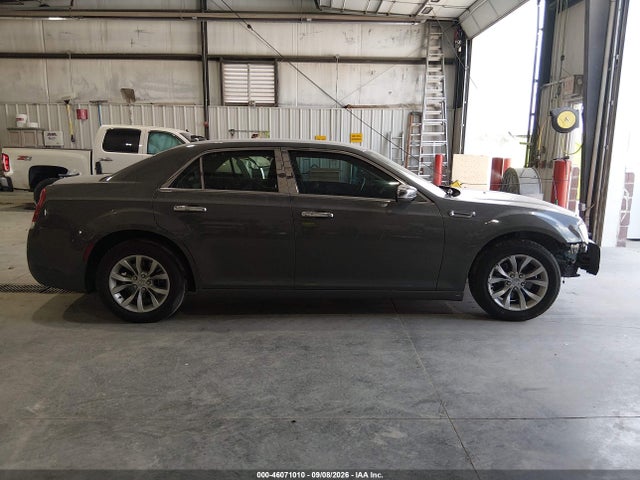 Продаж на аукціоні авто 2018 Chrysler 300 Touring, vin: 2C3CCAAG4JH275166, номер лоту: 46071010