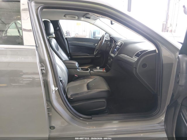 Продаж на аукціоні авто 2018 Chrysler 300 Touring, vin: 2C3CCAAG4JH275166, номер лоту: 46071010