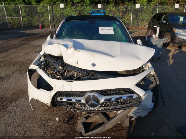 46071040 :رقم المزاد ، W1N4N4HB6NJ350954 vin ، 2022 Mercedes-benz Gla 250 4matic مزاد بيع