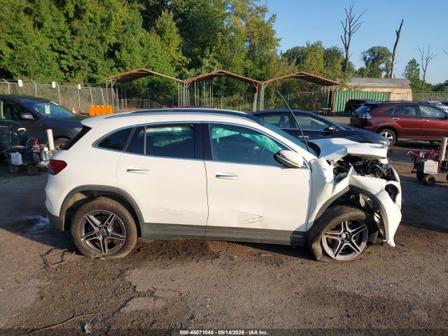 46071040 :رقم المزاد ، W1N4N4HB6NJ350954 vin ، 2022 Mercedes-benz Gla 250 4matic مزاد بيع