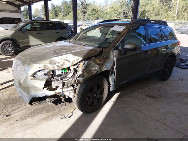 Subaru Outback 2.5i Premium 2015 4S4BSACC2F3224856 Image 2
