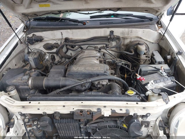 46071048 :رقم المزاد ، 5TDZT38A72S122108 vin ، 2002 Toyota Sequoia Limited V8 مزاد بيع