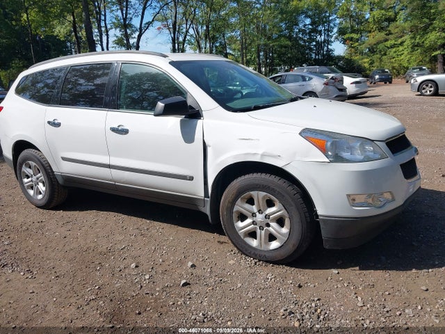 Auction sale of the 2010 Chevrolet Traverse Ls, vin: 1GNLREED1AS131642, lot number: 46071068