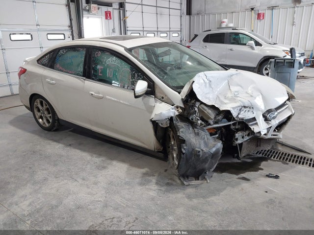 2013 Ford Focus Titanium მანქანა იყიდება აუქციონზე, vin: 1FADP3J27DL263384, აუქციონის ნომერი: 46071074