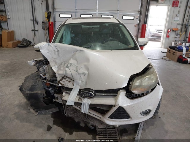 2013 Ford Focus Titanium მანქანა იყიდება აუქციონზე, vin: 1FADP3J27DL263384, აუქციონის ნომერი: 46071074