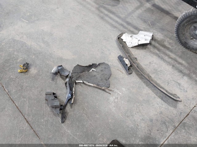 2013 Ford Focus Titanium მანქანა იყიდება აუქციონზე, vin: 1FADP3J27DL263384, აუქციონის ნომერი: 46071074