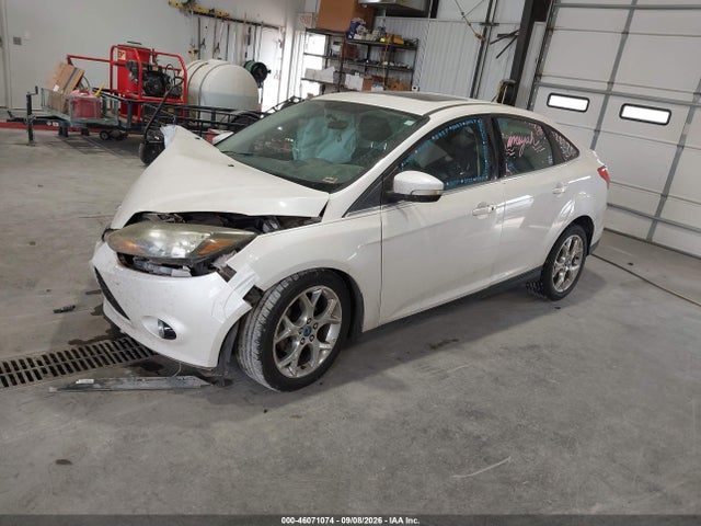2013 Ford Focus Titanium მანქანა იყიდება აუქციონზე, vin: 1FADP3J27DL263384, აუქციონის ნომერი: 46071074