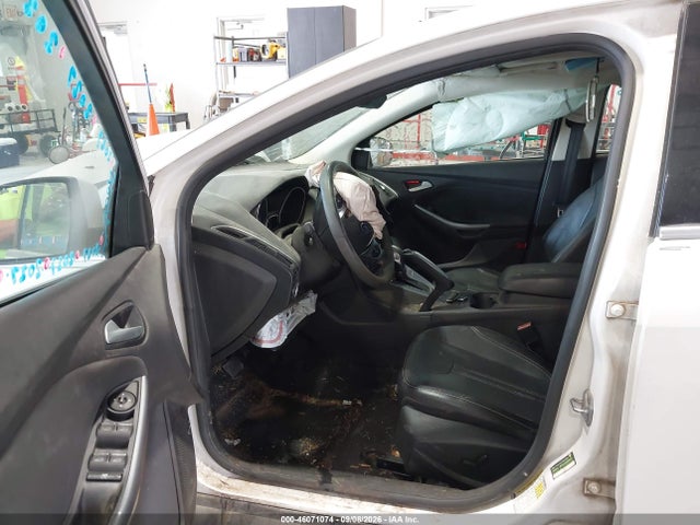 2013 Ford Focus Titanium მანქანა იყიდება აუქციონზე, vin: 1FADP3J27DL263384, აუქციონის ნომერი: 46071074