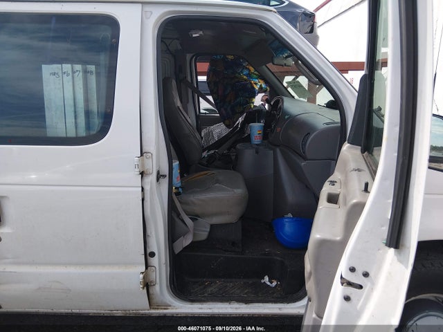 2001 Ford E-250 Commercial მანქანა იყიდება აუქციონზე, vin: 1FTNE24211HA44199, აუქციონის ნომერი: 46071075