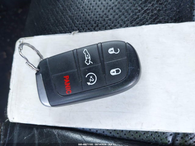 2015 Dodge Challenger Sxt Plus მანქანა იყიდება აუქციონზე, vin: 2C3CDZBG9FH850928, აუქციონის ნომერი: 46071105