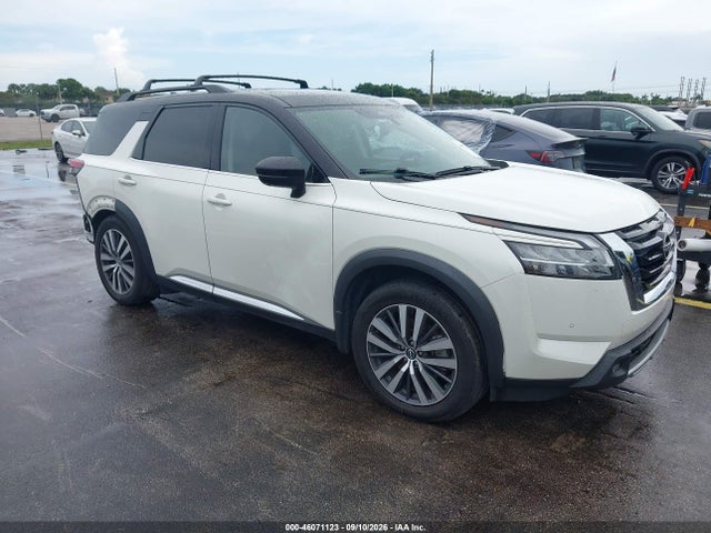 2022 Nissan Pathfinder Platinum 2wd მანქანა იყიდება აუქციონზე, vin: 5N1DR3DH1NC234688, აუქციონის ნომერი: 46071123