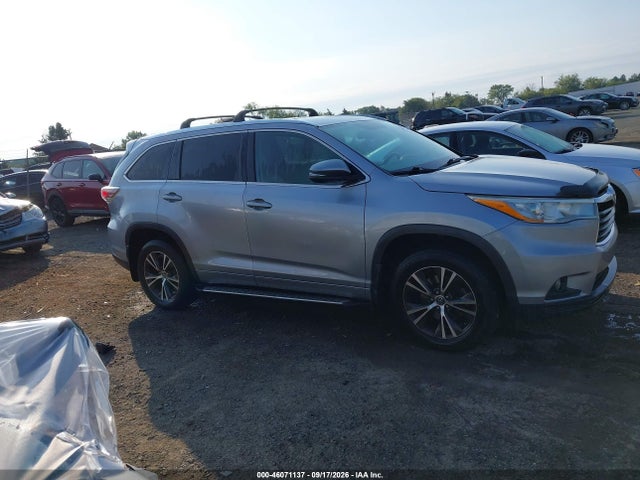 2016 Toyota Highlander Xle V6 მანქანა იყიდება აუქციონზე, vin: 5TDKKRFH2GS173661, აუქციონის ნომერი: 46071137