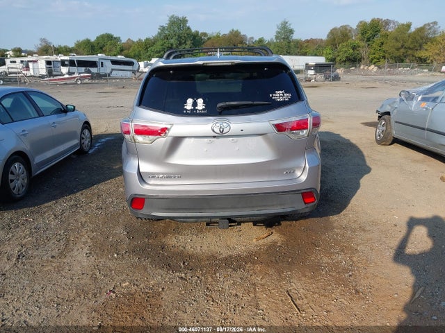 2016 Toyota Highlander Xle V6 მანქანა იყიდება აუქციონზე, vin: 5TDKKRFH2GS173661, აუქციონის ნომერი: 46071137