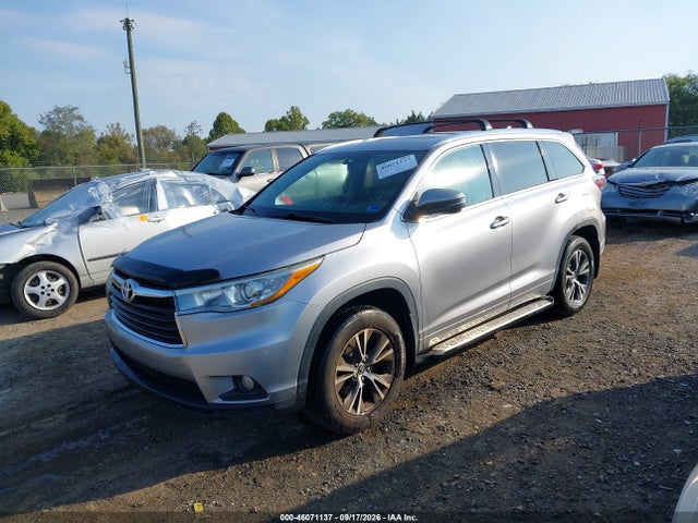 2016 Toyota Highlander Xle V6 მანქანა იყიდება აუქციონზე, vin: 5TDKKRFH2GS173661, აუქციონის ნომერი: 46071137