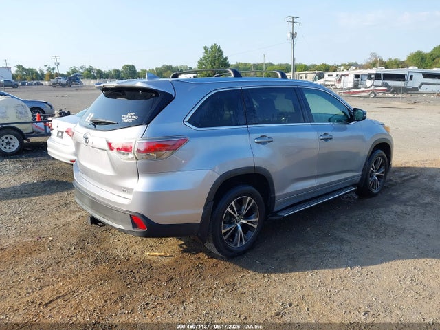 2016 Toyota Highlander Xle V6 მანქანა იყიდება აუქციონზე, vin: 5TDKKRFH2GS173661, აუქციონის ნომერი: 46071137