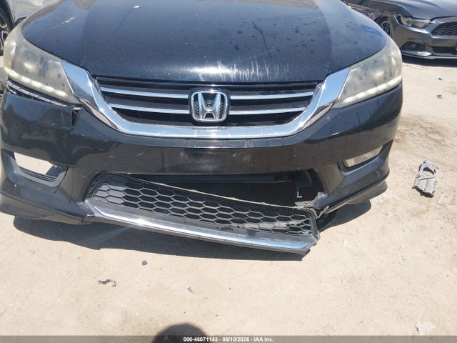 46071143 :رقم المزاد ، 1HGCR3F81FA037161 vin ، 2015 Honda Accord Ex-l V-6 مزاد بيع